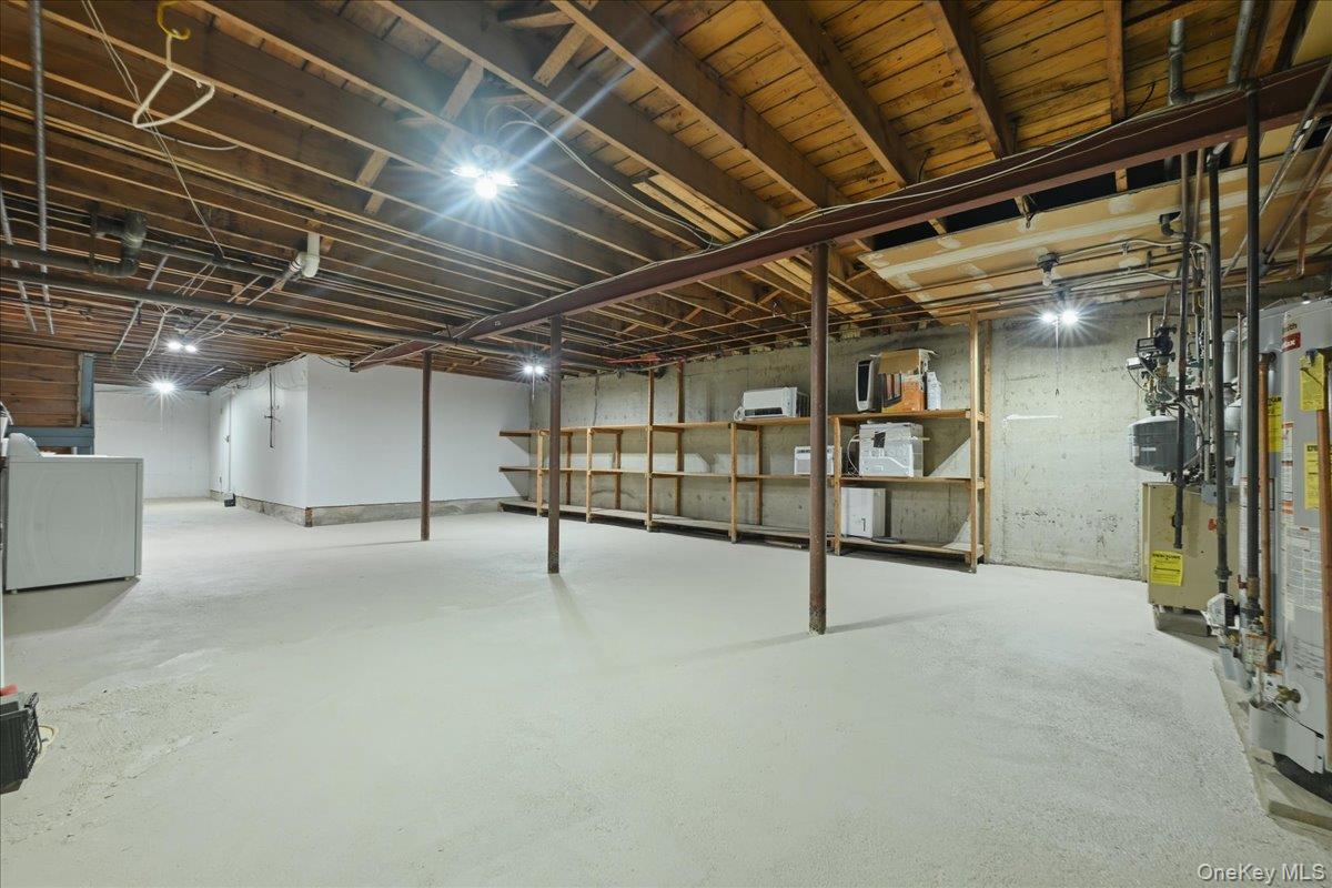 7 Anchorage Road Port Washington, NY 11050 - Photo 42 of 46