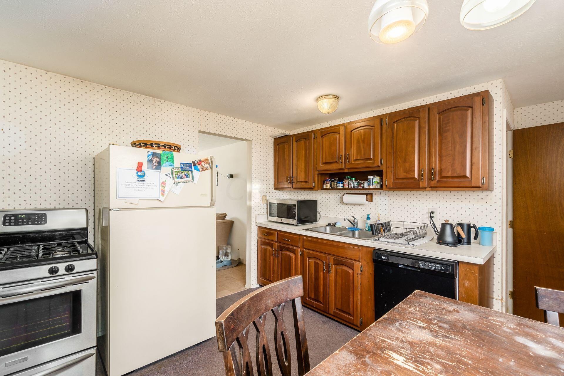 3440 Binbrook Road North Columbus, OH 43227 - Photo 10 of 25 Kitchen