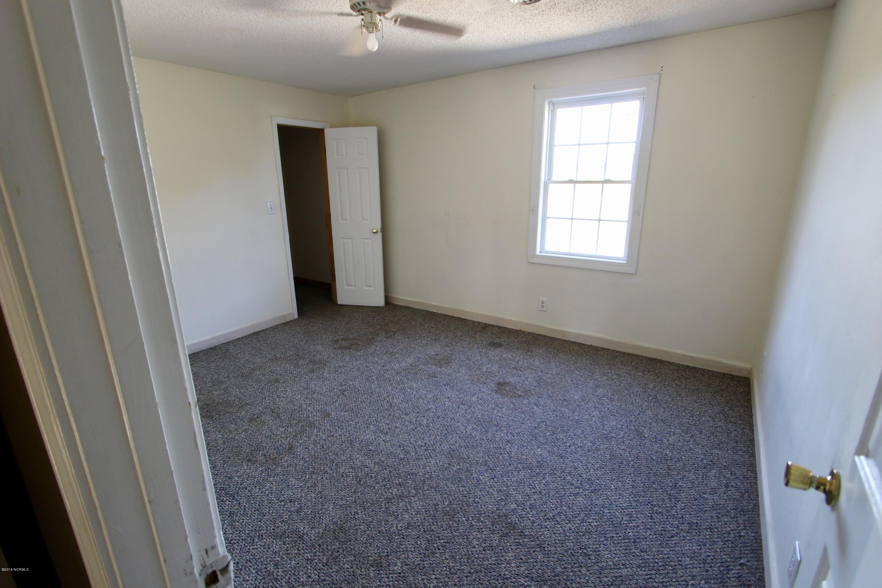 192 Long Farm Road Garysburg, NC 27831 - Photo 16 of 28 Bedroom 2