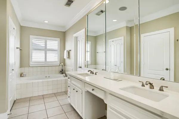 $3,250 | 2914 Brompton Square Drive, Houston, TX 77025