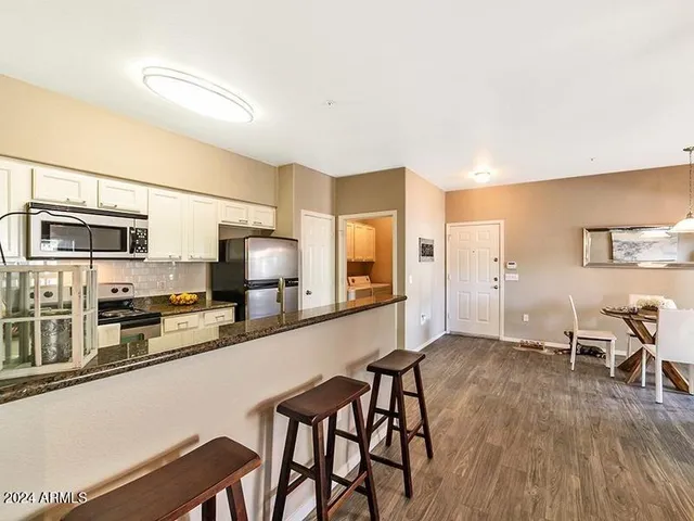 $1,601 | 22280 South 209th Way, Unit 2, Queen Creek, AZ 85142