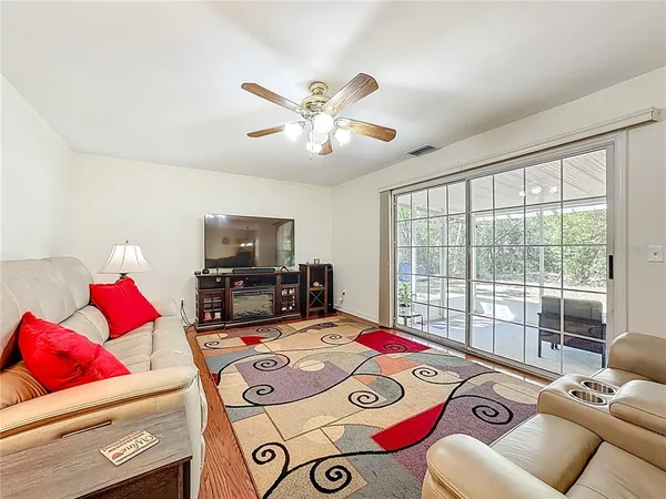 $449,000 | 6821 Potts Road, Riverview, FL 33569