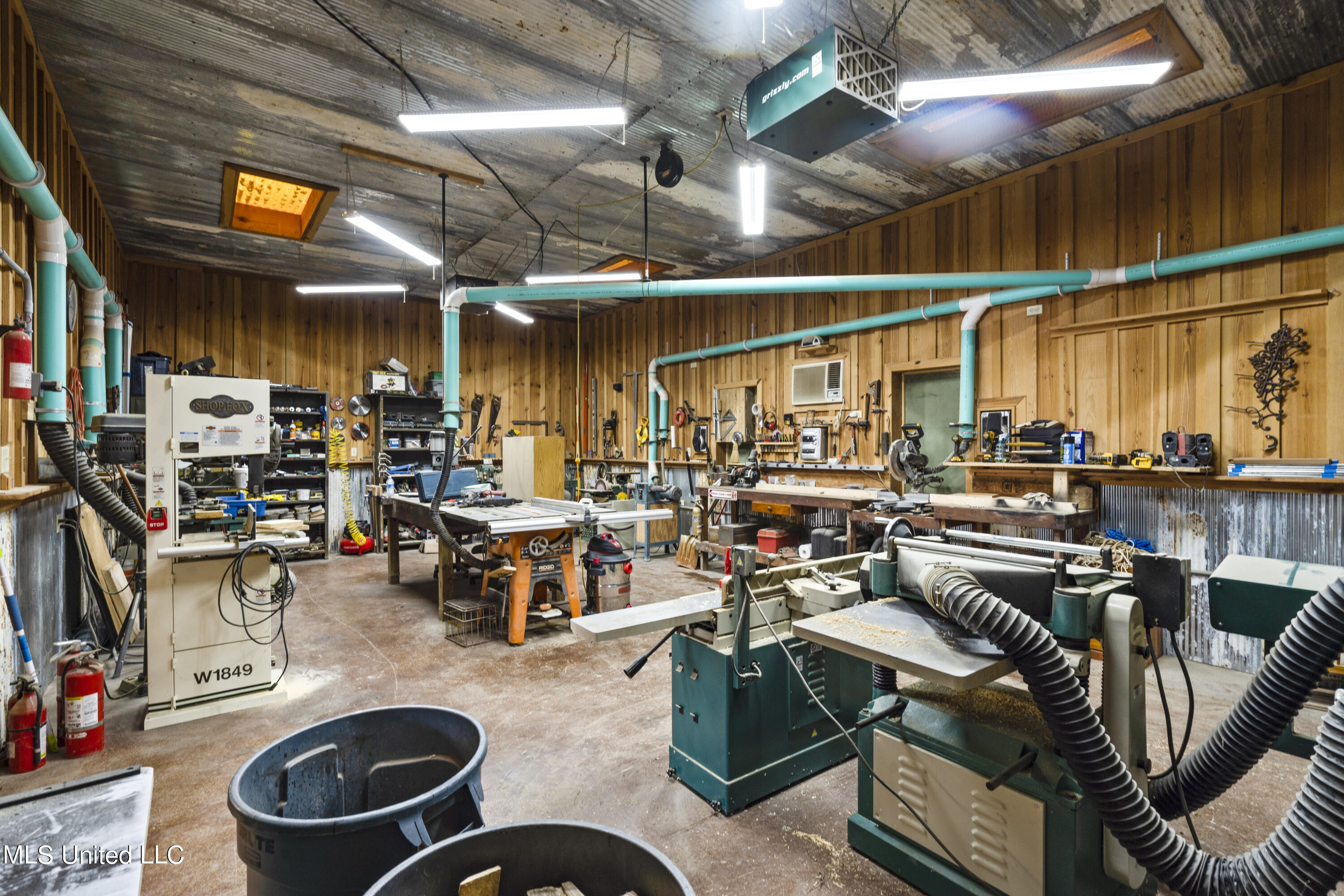 1189 Grain Elevator Road Lucedale, MS 39452 - Photo 39 of 44 workshop with climate control