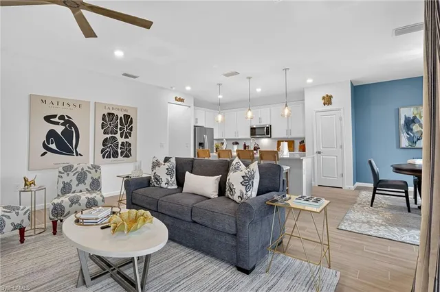 $8,000 | 1657 Serena Avenue, Naples, FL 34120