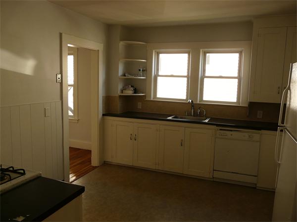 109 Lexington Street Watertown, MA 02472 - Photo 6 of 7