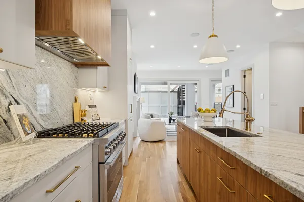 $1,229,000 | 2246 West Lyndale Street, Unit 1, Chicago, IL 60647