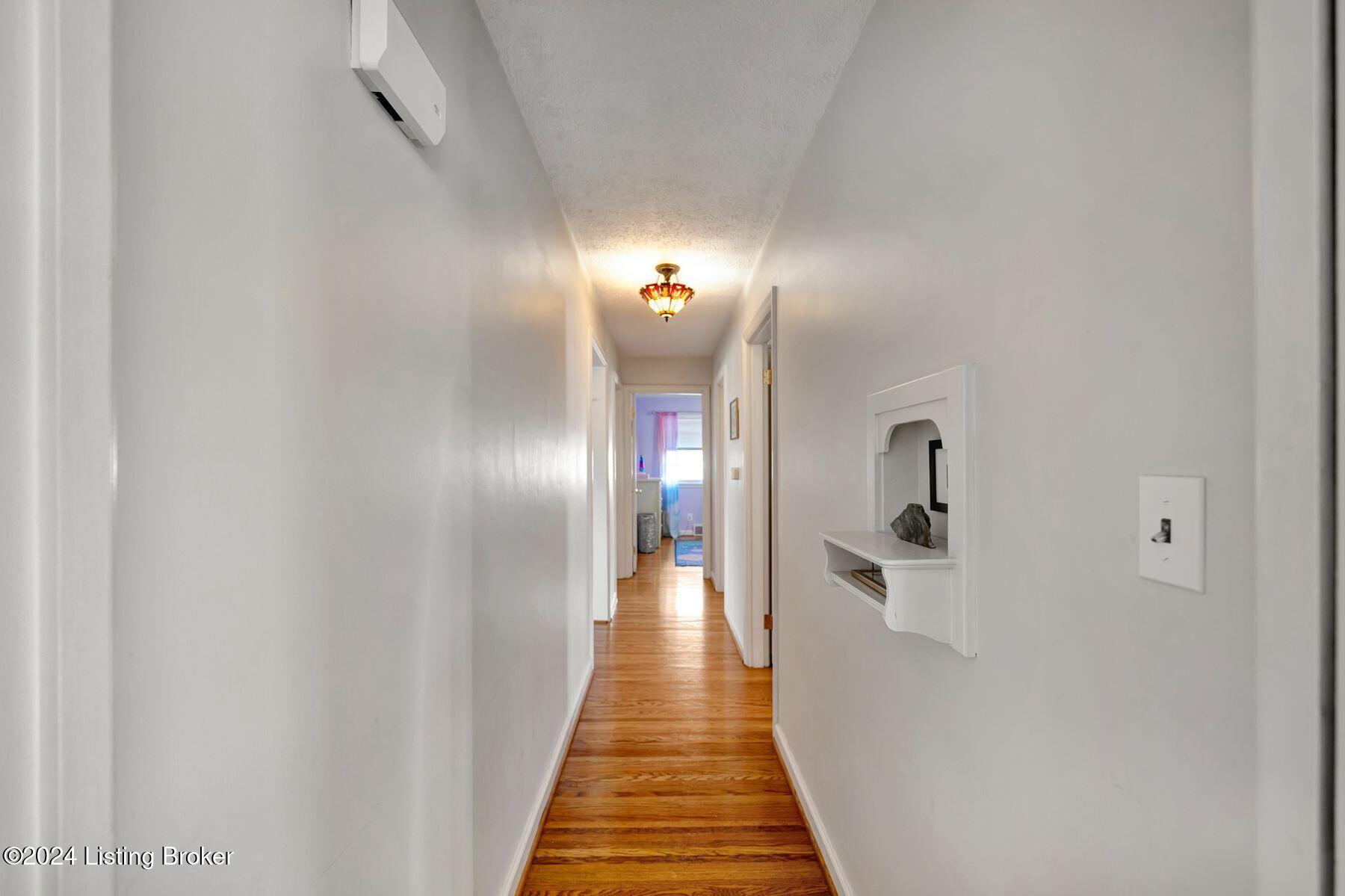 313 Bramton Road Louisville, KY 40207 - Photo 22 of 61 photo_online_021