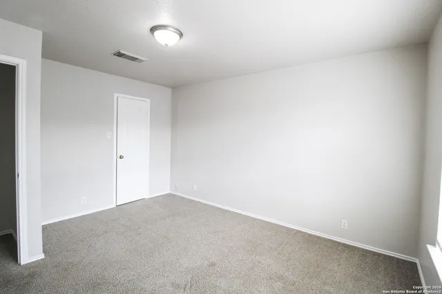 a view of empty room
