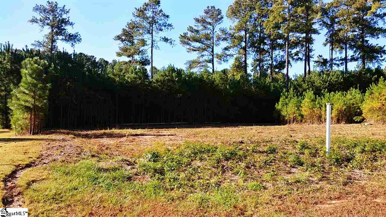 128 Club Cart Road Travelers Rest, SC 29690 - Photo 5 of 21 Gallery Image 5