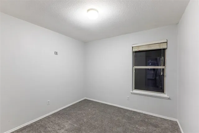 $379,999 | 7018 Lake Jackson Drive, Arlington, TX 76002