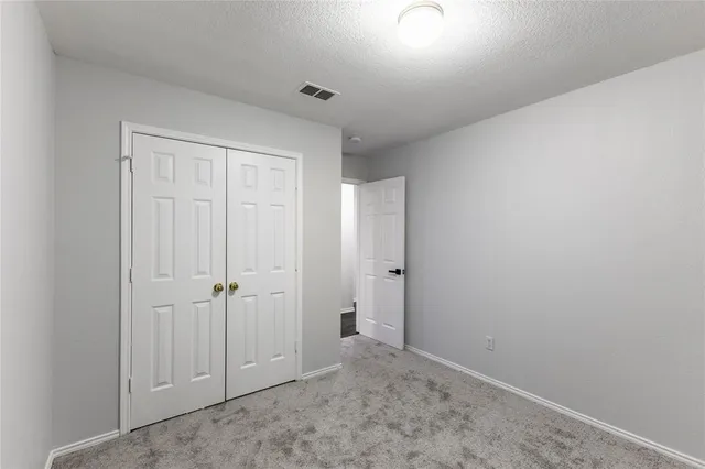 $379,999 | 7018 Lake Jackson Drive, Arlington, TX 76002