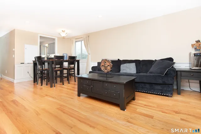 $389,900 | 136 Turtle Run Drive, Unit A, Stratford, CT 06614