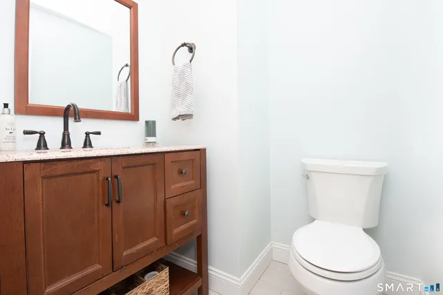 $389,900 | 136 Turtle Run Drive, Unit A, Stratford, CT 06614