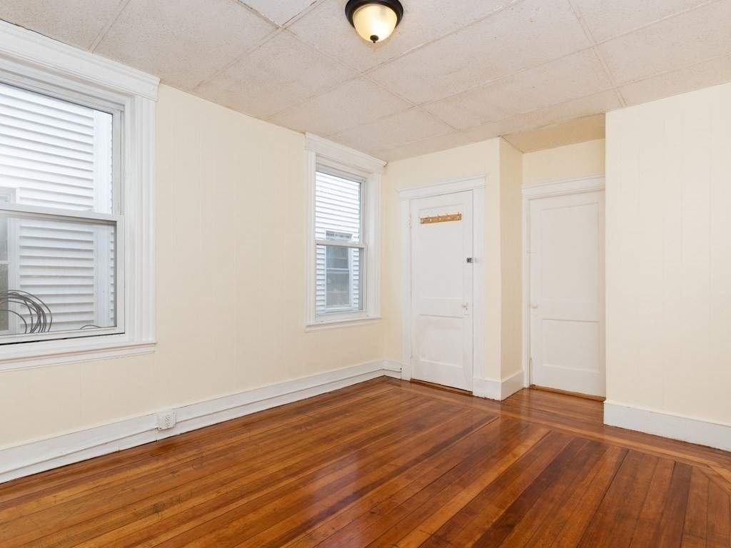 122 Shurtleff Street Chelsea, MA 02150 - Photo 12 of 21 Gallery Image 12