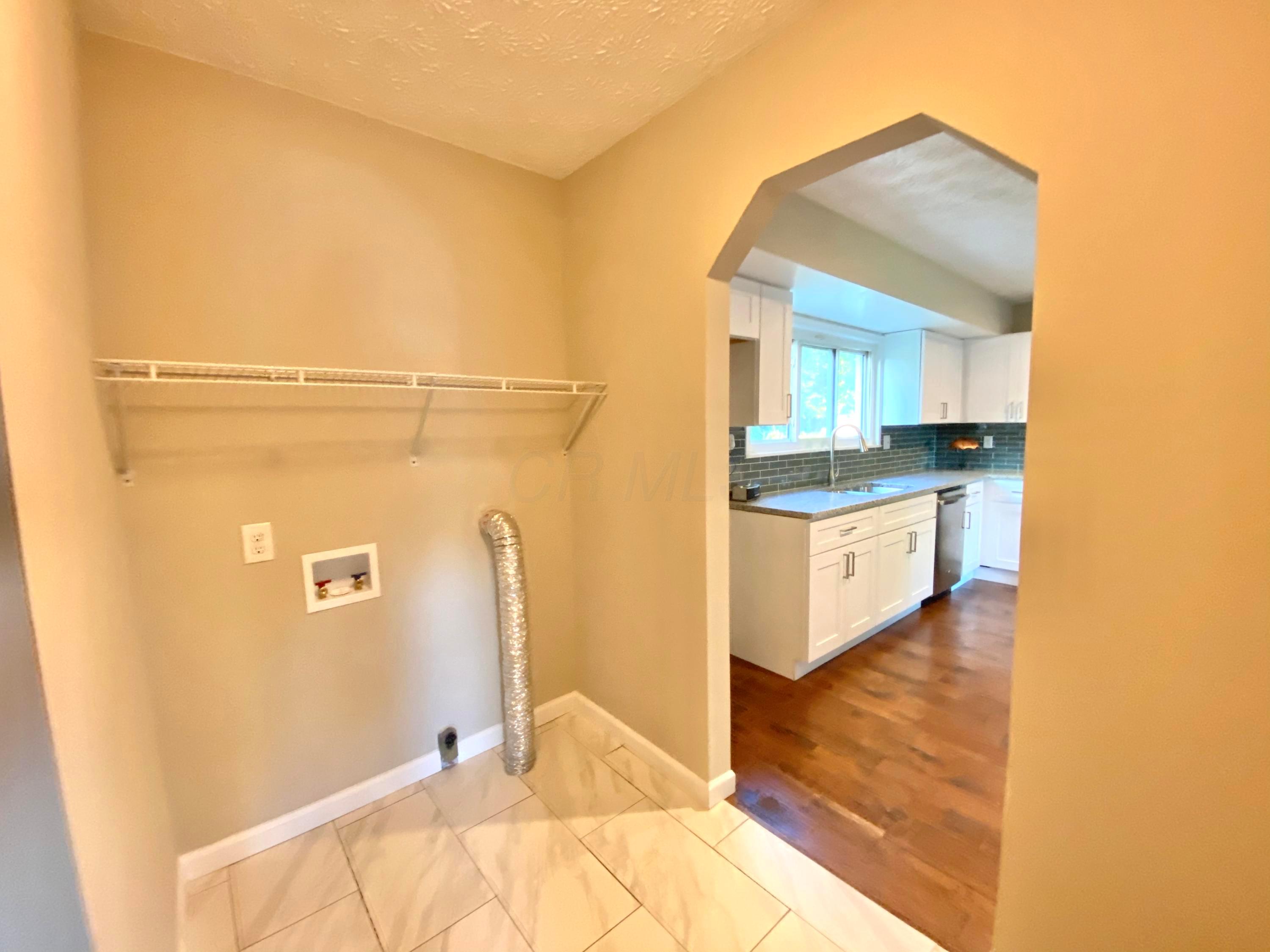 686 Rumsey Road Columbus, OH 43207 - Photo 11 of 30 Gallery Image 11