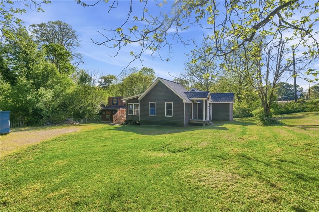 382 Main Street Talmo, GA 30575 - Photo 3 of 24