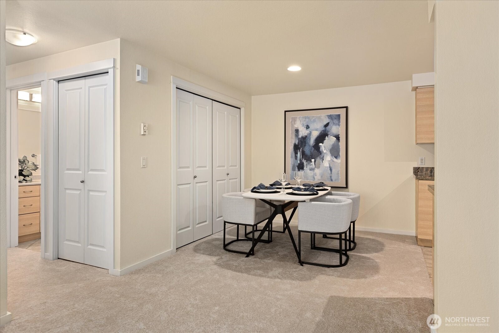 929 3rd Avenue, Unit F301 Kirkland, WA 98033 - Photo 6 of 28