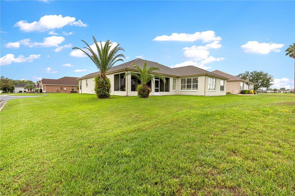 9687 Southeast 137th Street Road Summerfield, FL 34491 - Photo 8 of 81