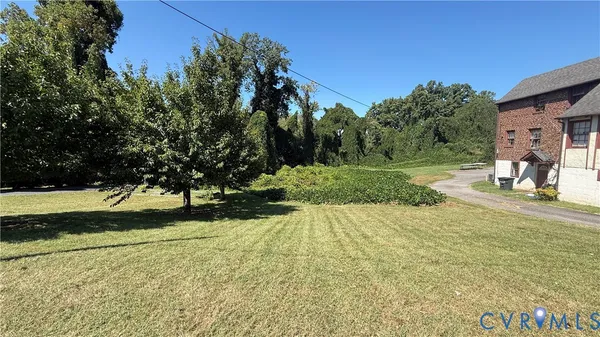 $5,000 | 507 East Church Street, Martinsville, VA 24112