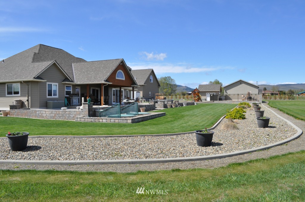 1041 Susan Road Ellensburg, WA 98926 - Photo 4 of 25 Gallery Image 4