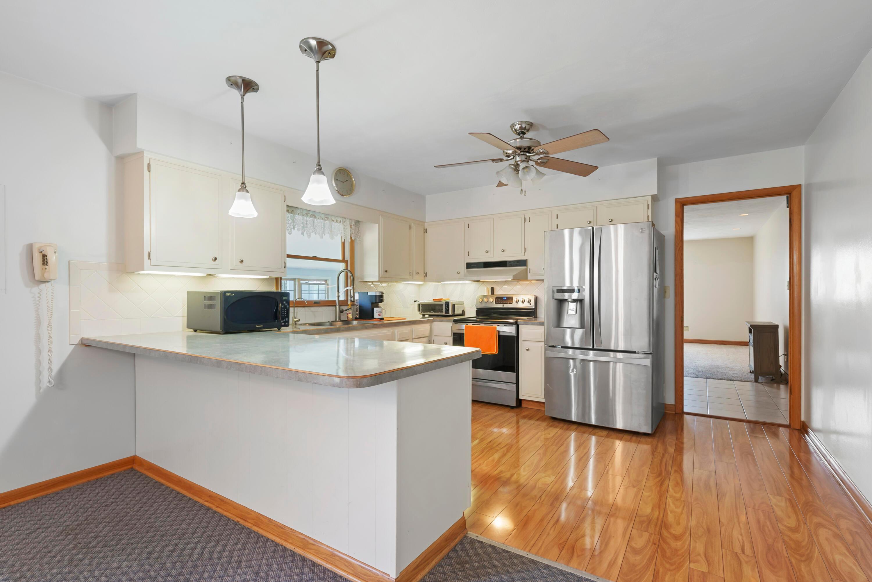 7775 Lake Drive Road Newark, OH 43056 - Photo 10 of 43 DSC07052