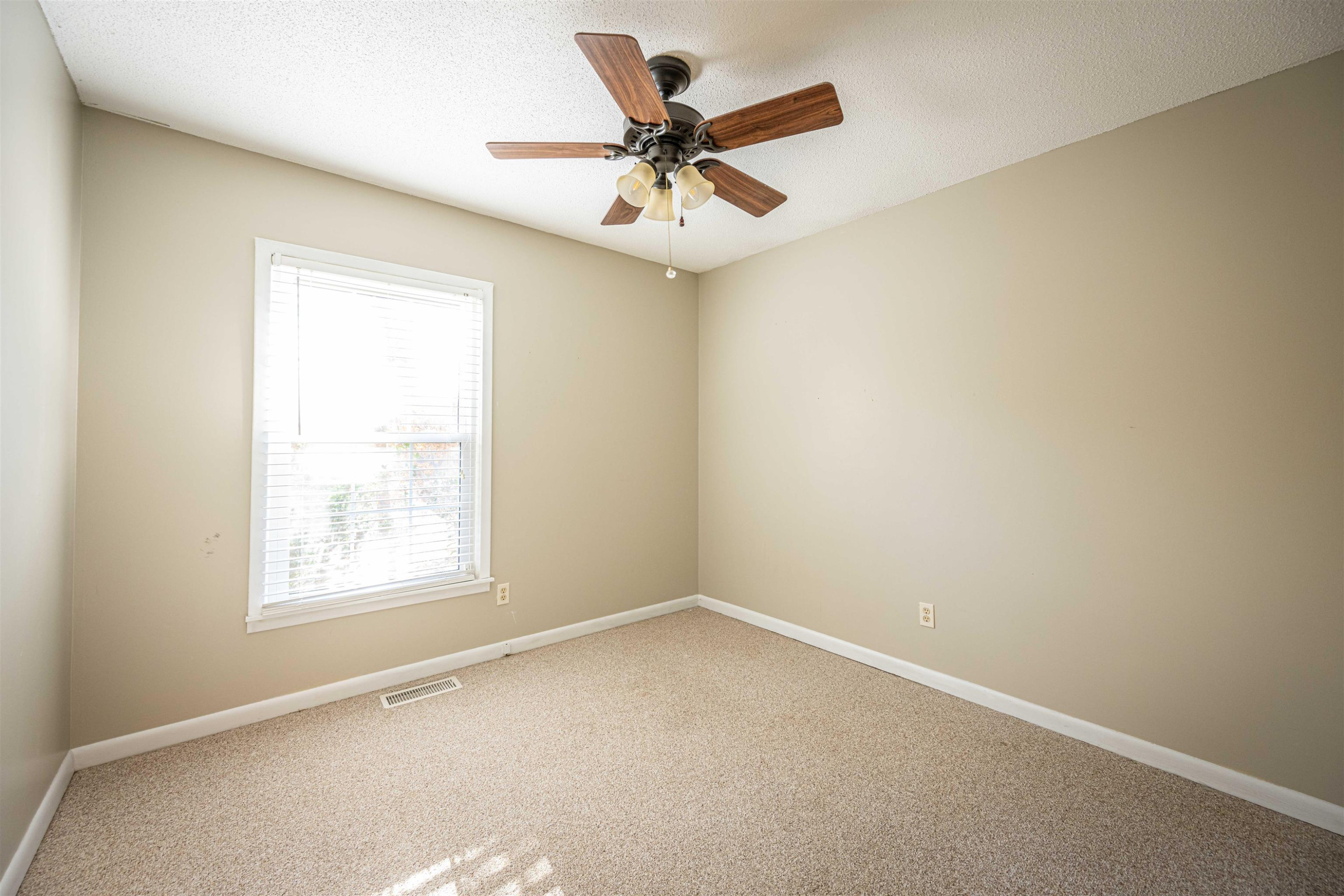 571 Madison Scott Road Parsons, TN 38363 - Photo 18 of 27 Photo 18