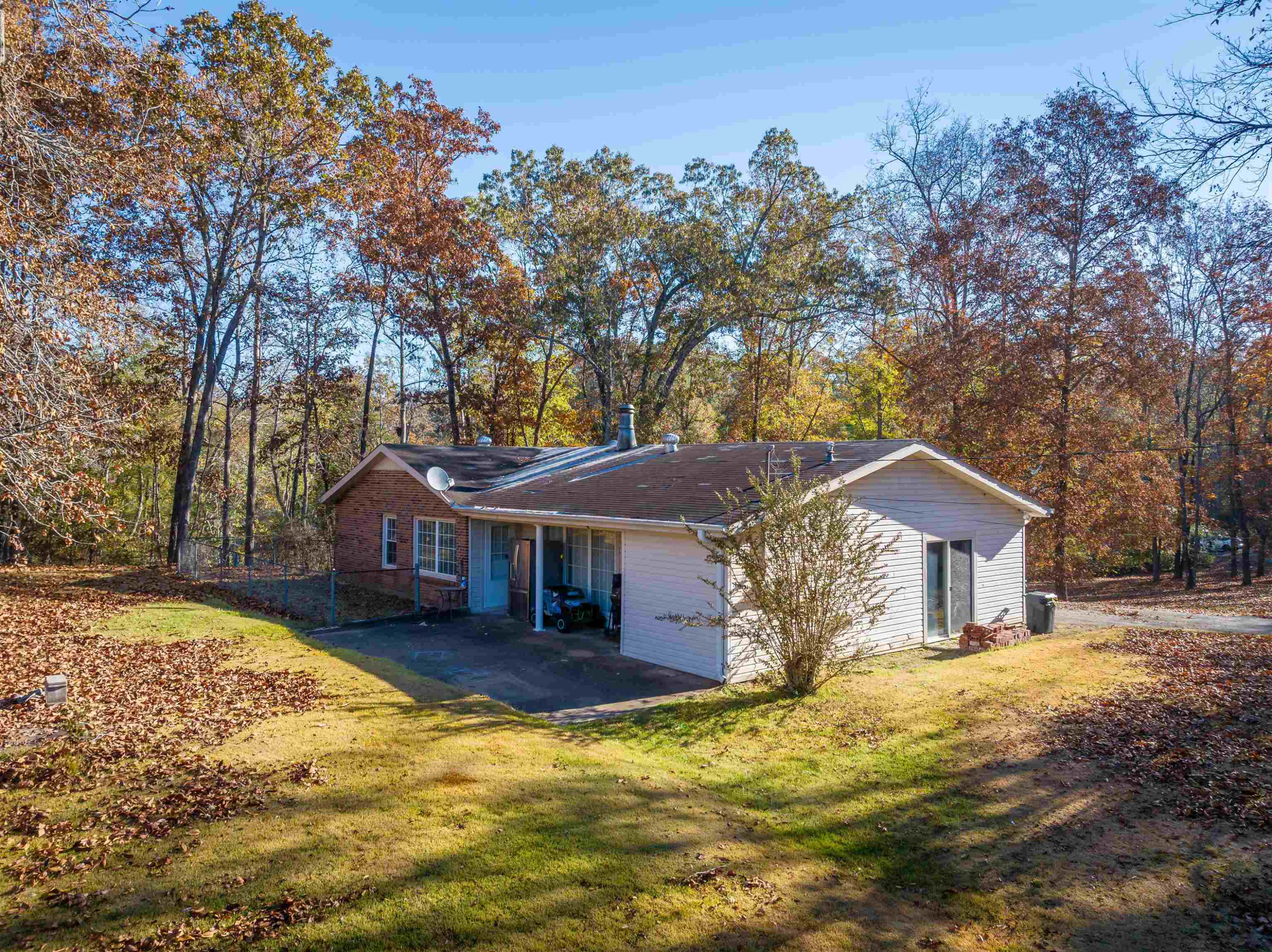 571 Madison Scott Road Parsons, TN 38363 - Photo 3 of 27 Photo 3
