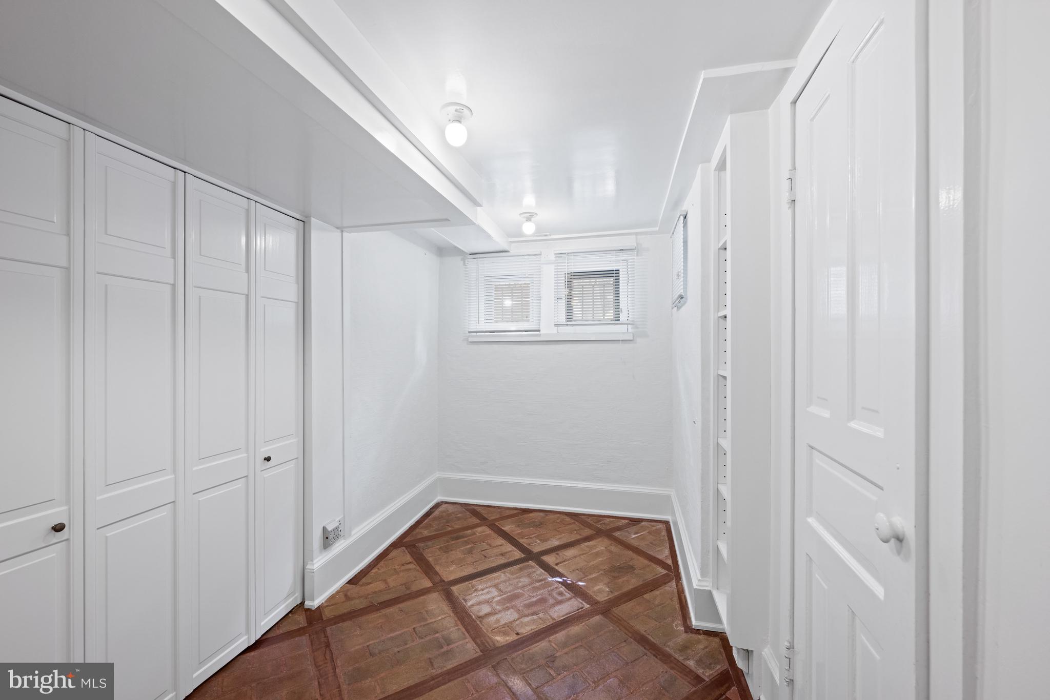 1423 34th Street Northwest Washington, DC 20007 - Photo 24 of 30