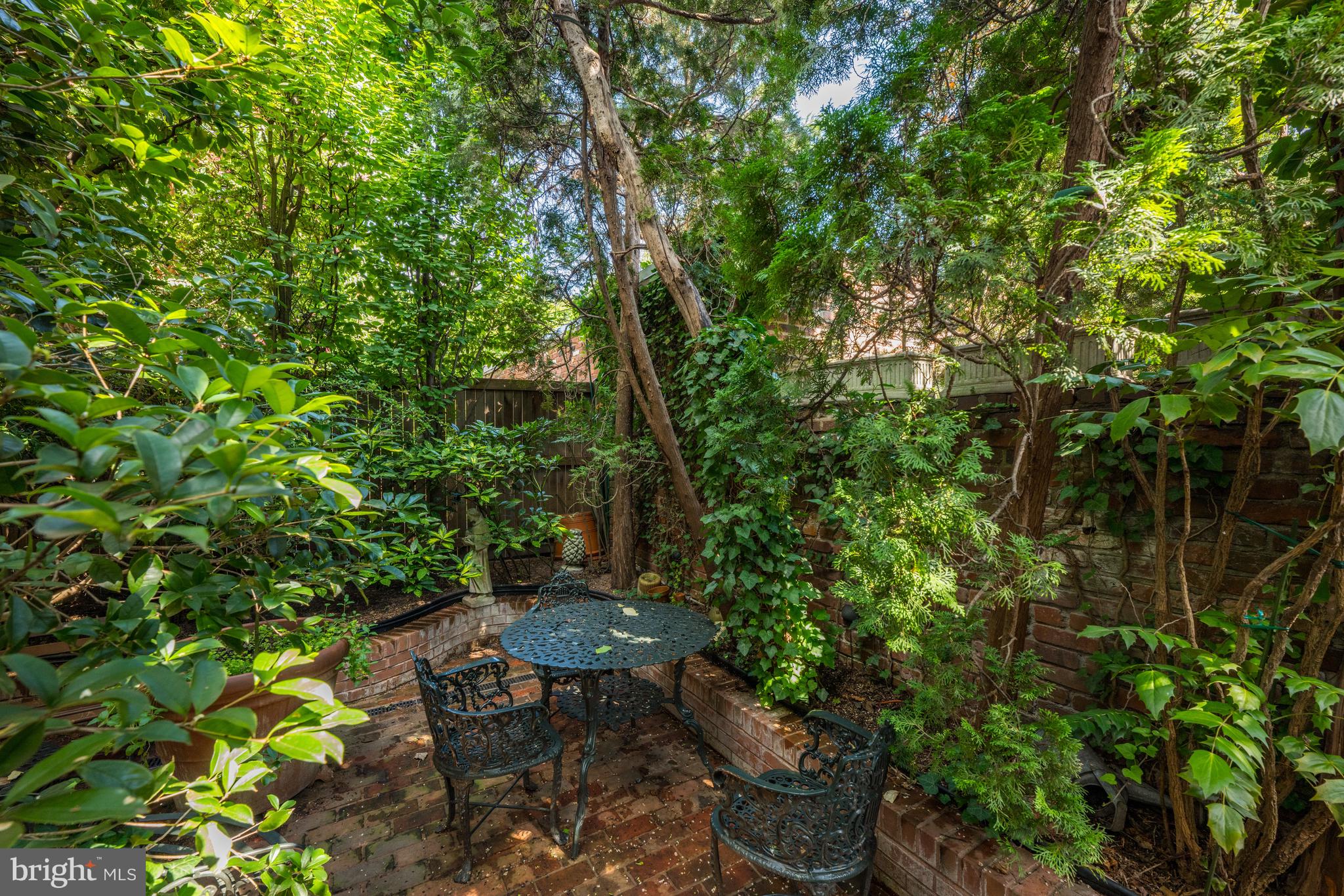 1423 34th Street Northwest Washington, DC 20007 - Photo 28 of 30 a view of an outdoor space with sitting area