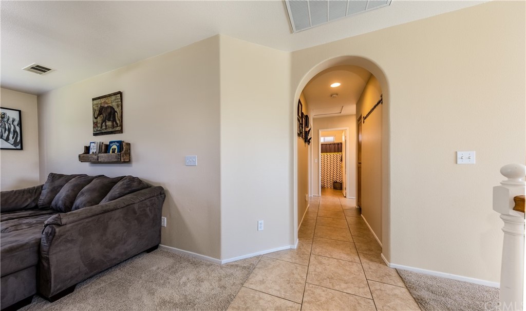 33447 Wallace Way Yucaipa, CA 92399 - Photo 16 of 31