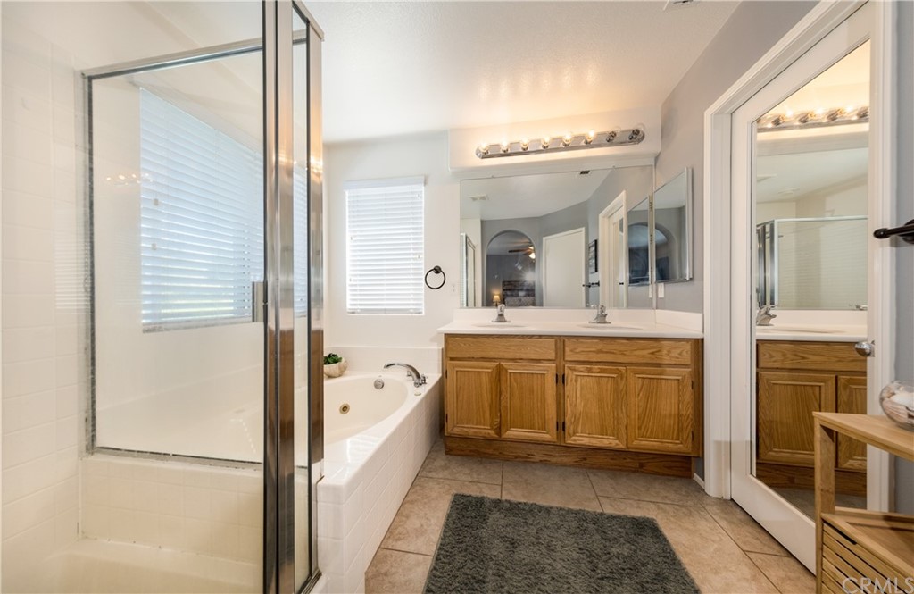 33447 Wallace Way Yucaipa, CA 92399 - Photo 19 of 31