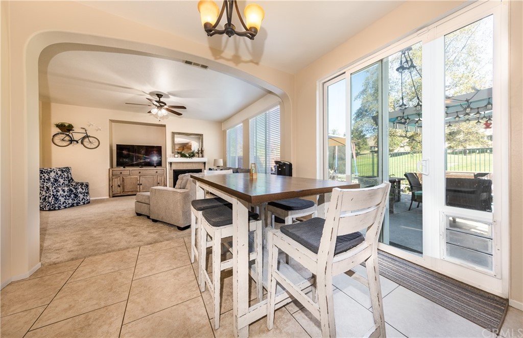 33447 Wallace Way Yucaipa, CA 92399 - Photo 8 of 31