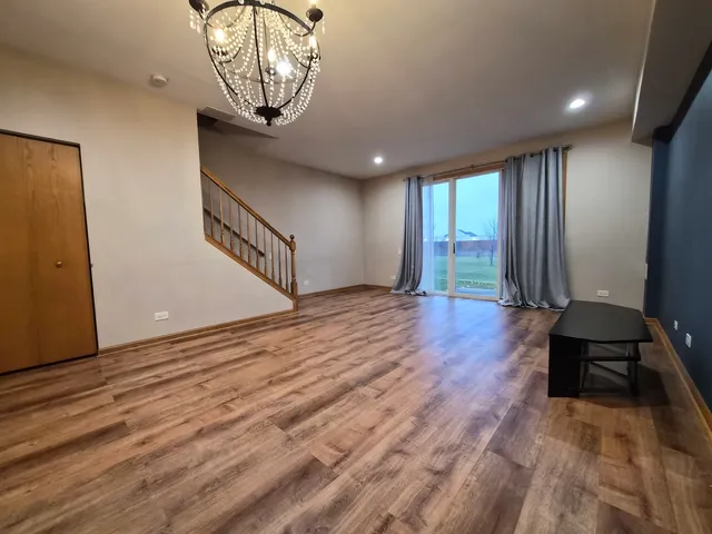 $2,350 | 2609 Carrolwood Road, Unit 2609, Naperville, IL 60540