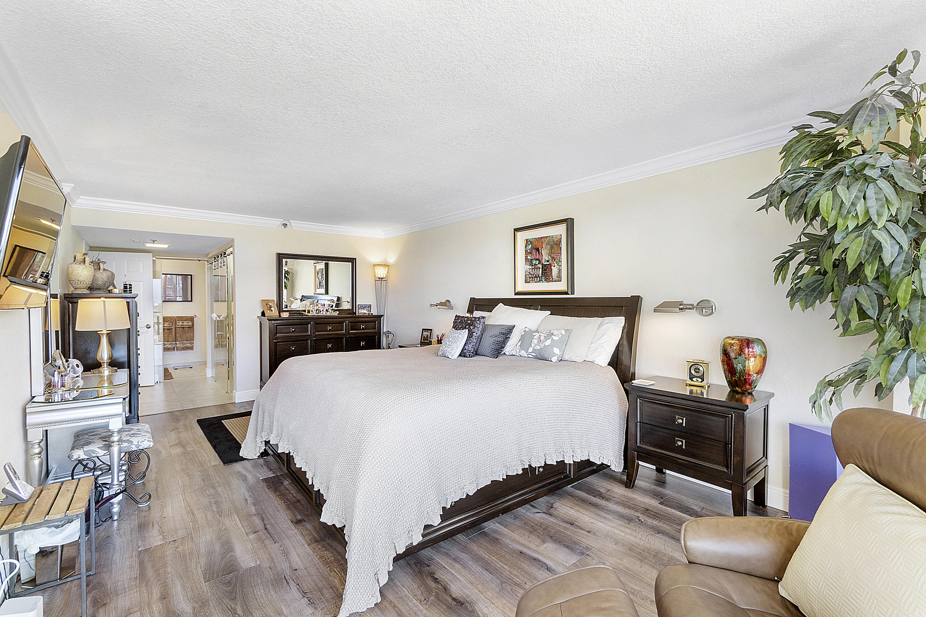 1901 South Ocean Boulevard, Unit 507 Boca Raton, FL 33432 - Photo 19 of 55 Primary Bedroom