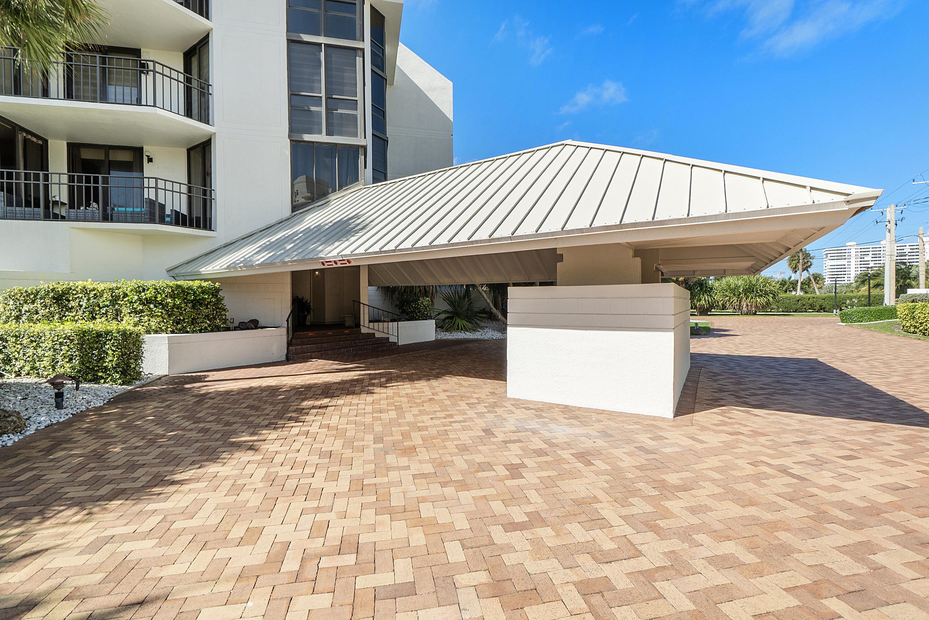 1901 South Ocean Boulevard, Unit 507 Boca Raton, FL 33432 - Photo 33 of 55 Front Enrty