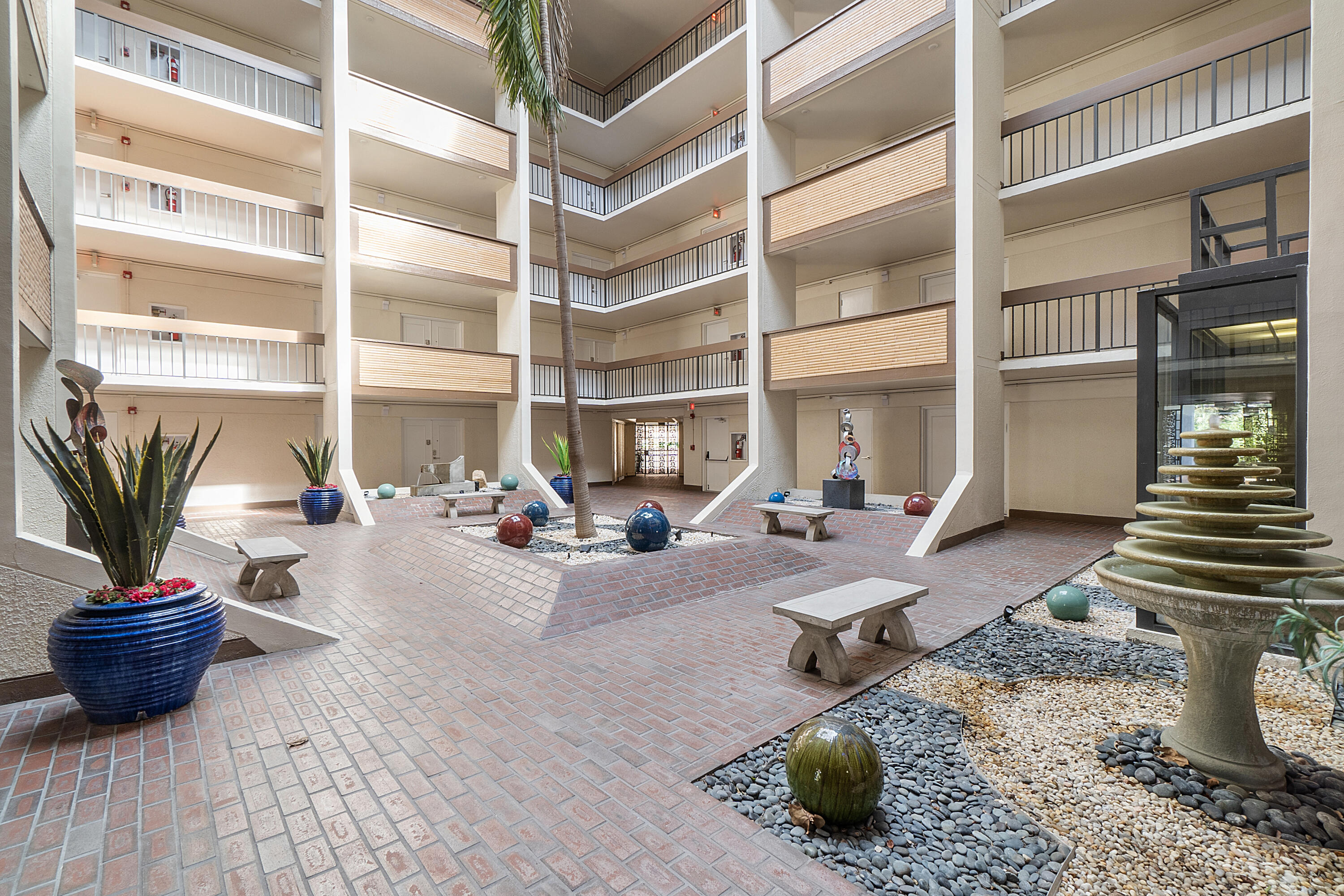 1901 South Ocean Boulevard, Unit 507 Boca Raton, FL 33432 - Photo 36 of 55 Courtyard