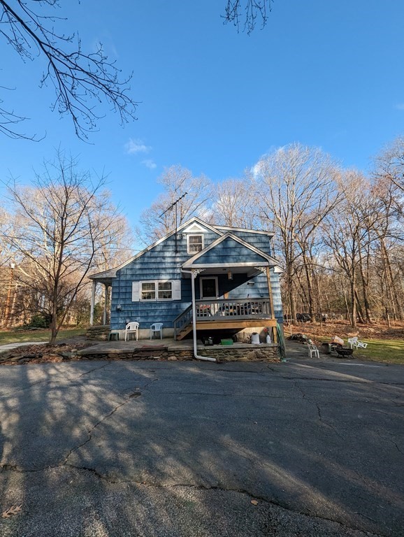 34 Colonial Road Sutton, MA 01590 - Photo 22 of 34