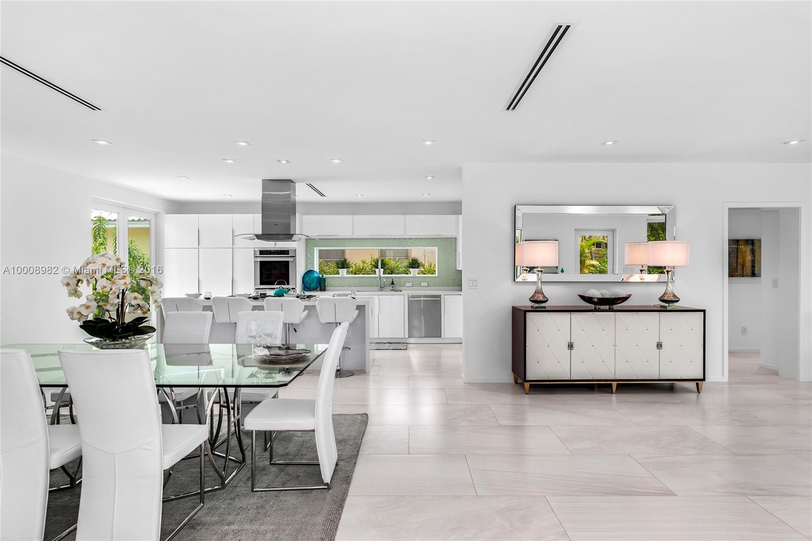 2034 Alton Road Miami Beach, FL 33140 - Photo 5 of 22 Gallery Image 5