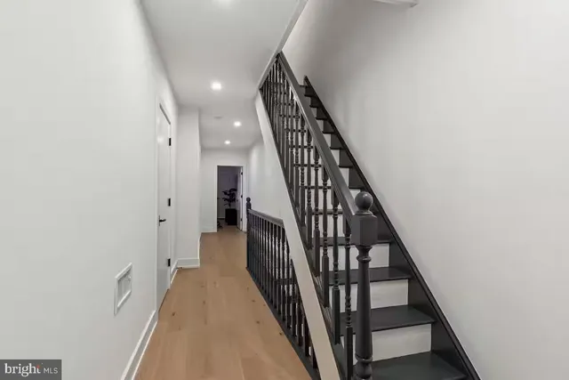 $1,000,000 | 1821 Christian Street, Philadelphia, PA 19146