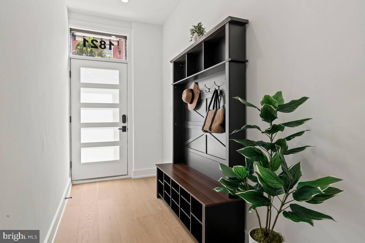 1821 Christian Street Philadelphia, PA 19146 - Photo 2 of 30