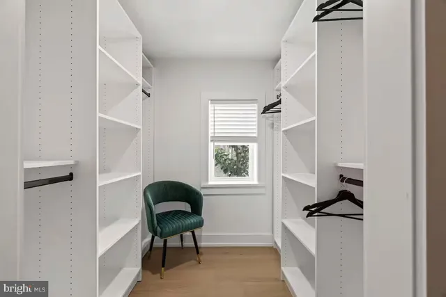 $1,000,000 | 1821 Christian Street, Philadelphia, PA 19146