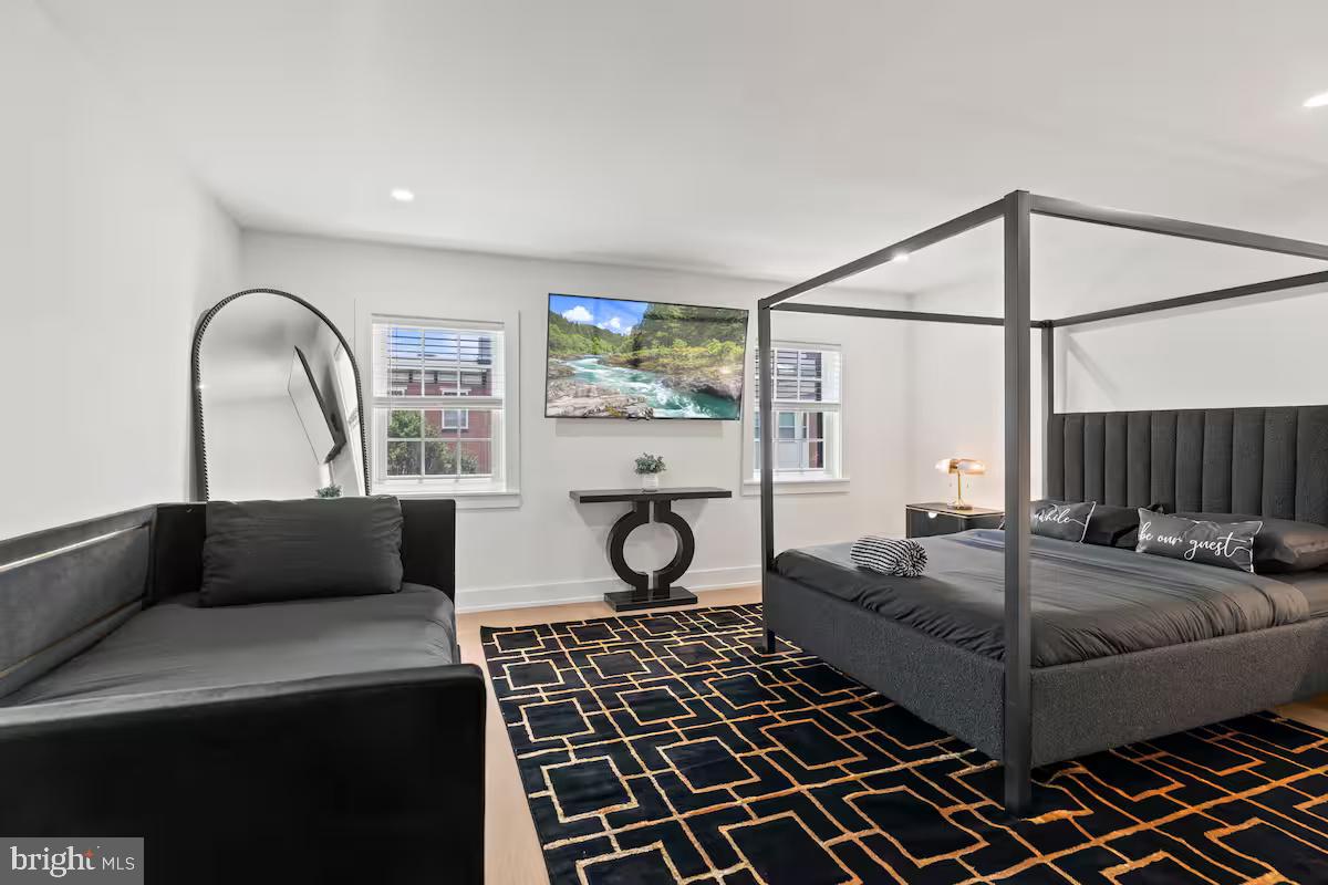 1821 Christian Street Philadelphia, PA 19146 - Photo 24 of 30