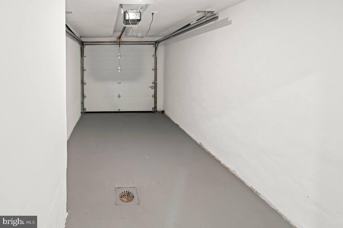 1821 Christian Street Philadelphia, PA 19146 - Photo 30 of 30