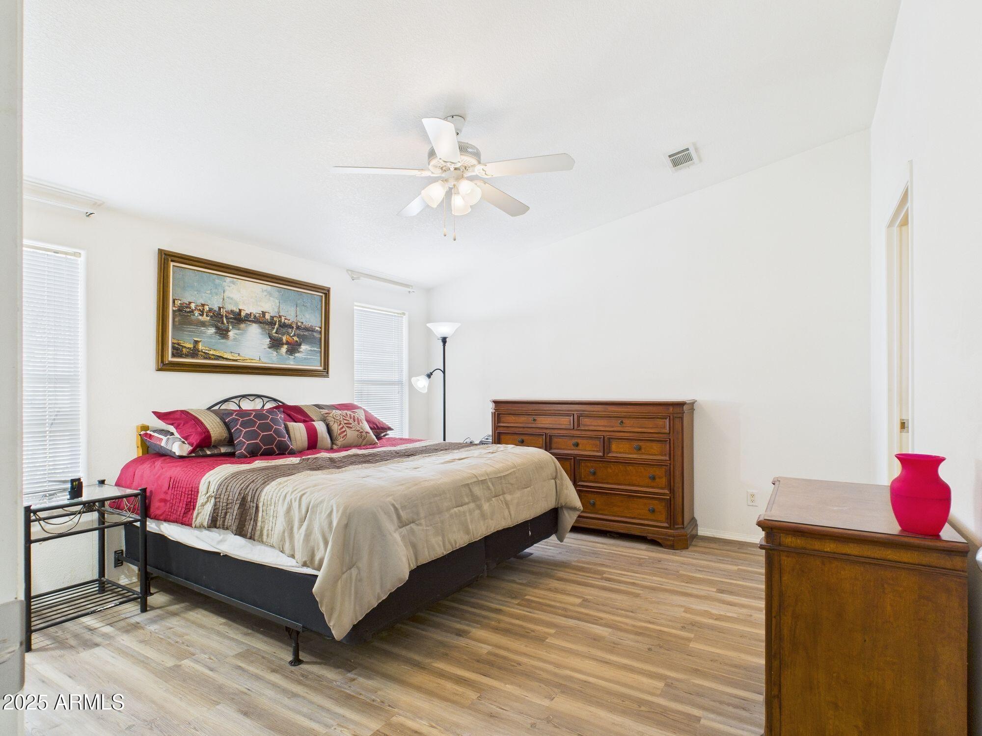 3104 East Broadway Road, Unit 271 Mesa, AZ 85204 - Photo 15 of 23 15-web-or-mls-CAM03379G0-PR0168-STILL015