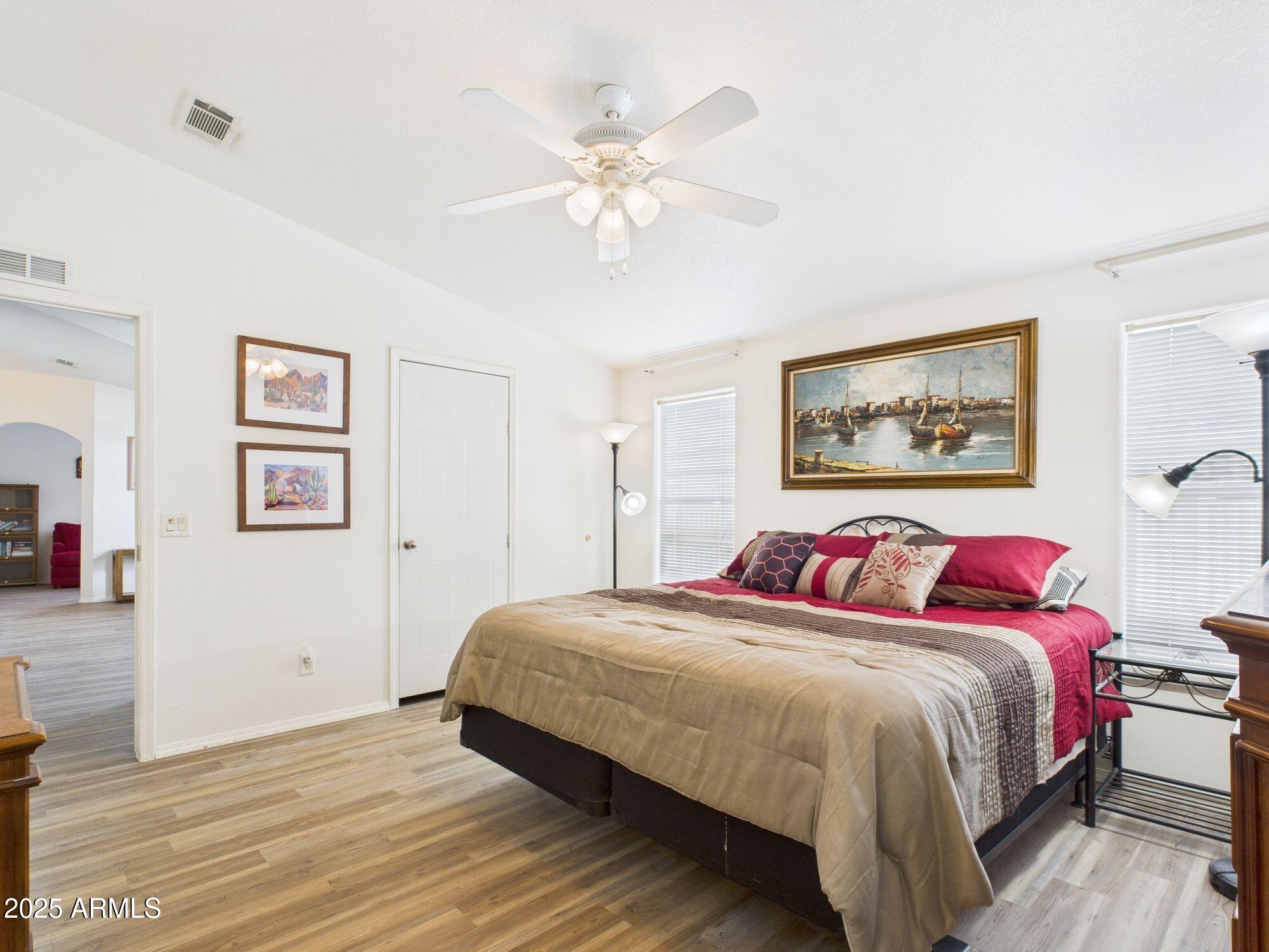 3104 East Broadway Road, Unit 271 Mesa, AZ 85204 - Photo 16 of 23 16-web-or-mls-CAM03379G0-PR0168-STILL016