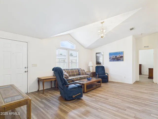 $119,900 | 3104 East Broadway Road, Unit 271, Mesa, AZ 85204