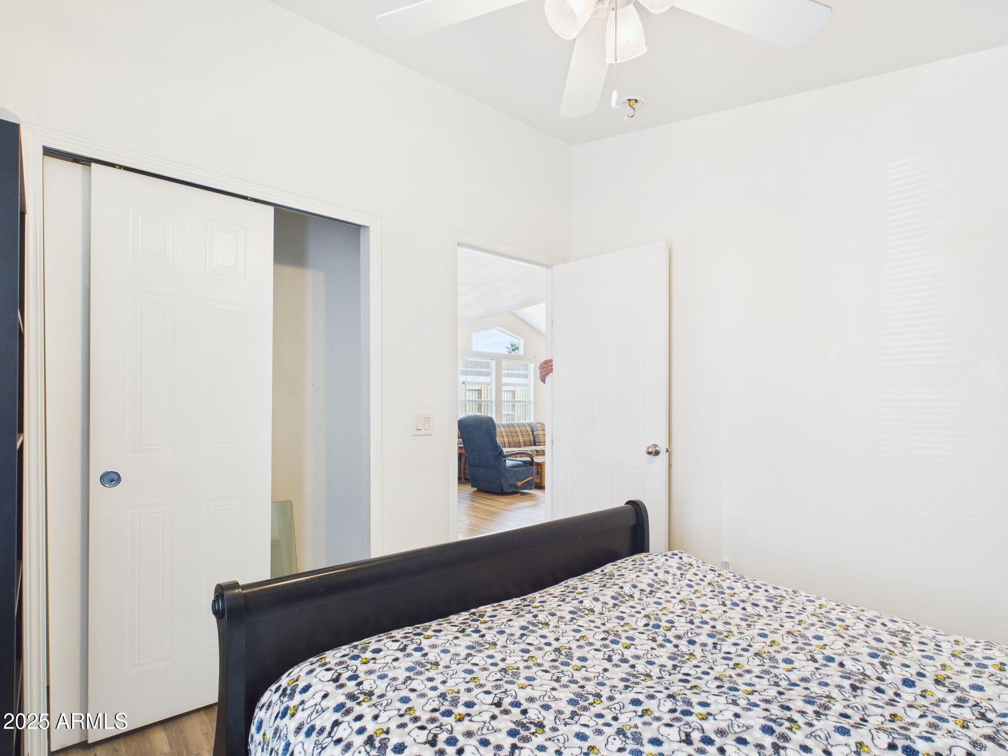 3104 East Broadway Road, Unit 271 Mesa, AZ 85204 - Photo 10 of 23 10-web-or-mls-CAM03379G0-PR0168-STILL010