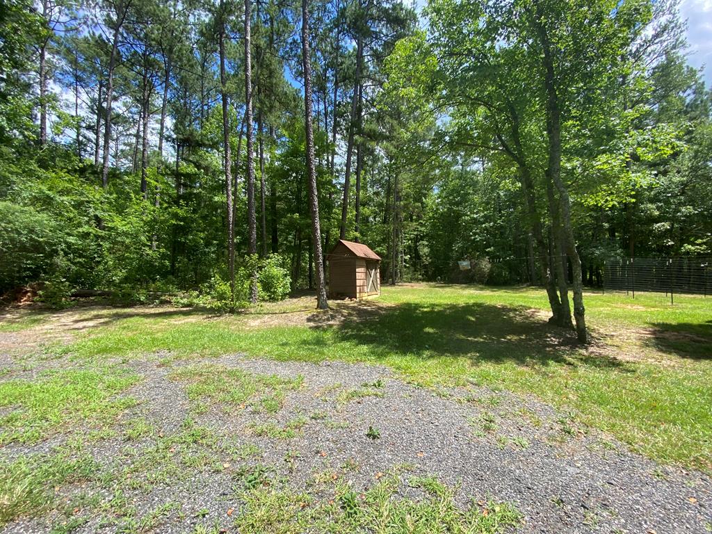 4011 Apple Orchard Road Clinton, SC 29325 - Photo 11 of 13 Gallery Image 11