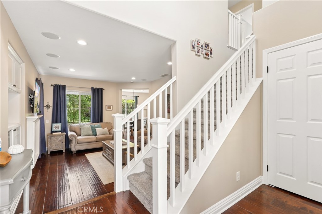 55 Fieldhouse Ladera Ranch, CA 92694 - Photo 9 of 23