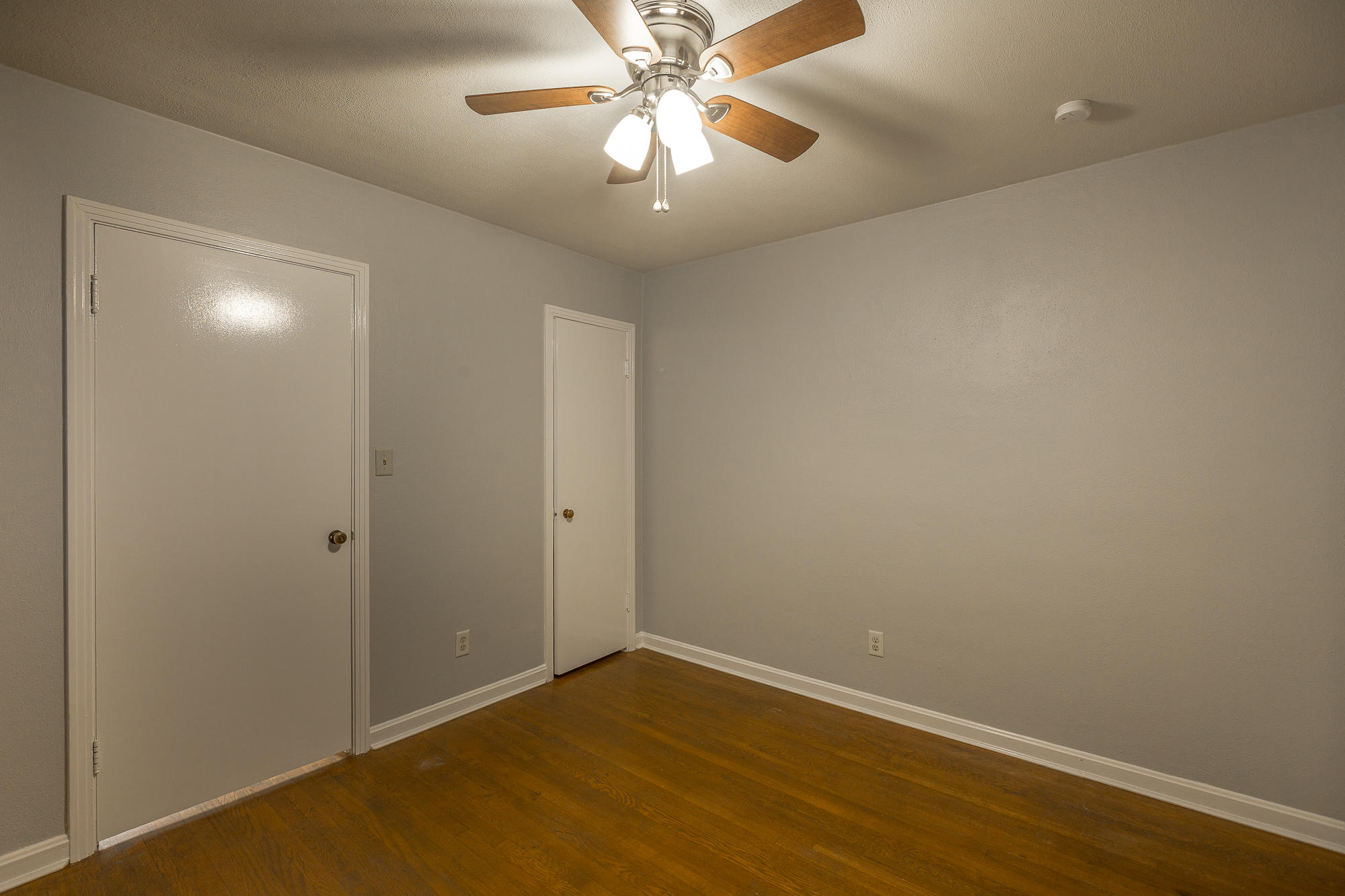 1114 Fernway Road Chattanooga, TN 37405 - Photo 15 of 45 1114 Fernway Road-16